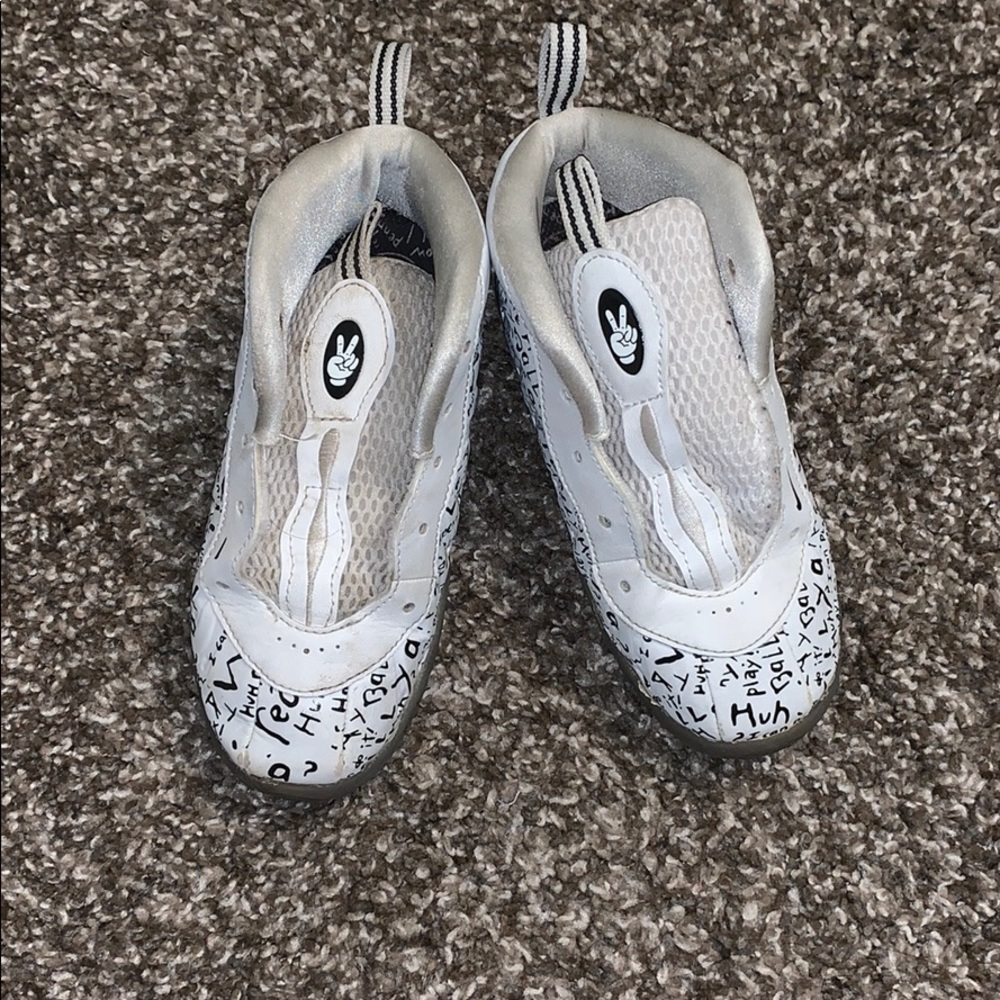 Preloved “Hey Penny” foams